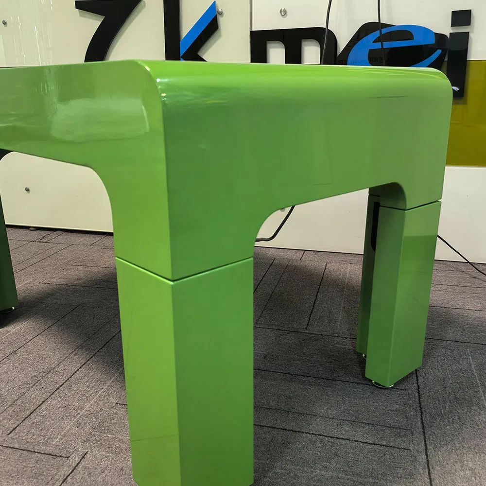 32 Inch Children's Park Touch Table Scratch Resistant Glass Interactive Games