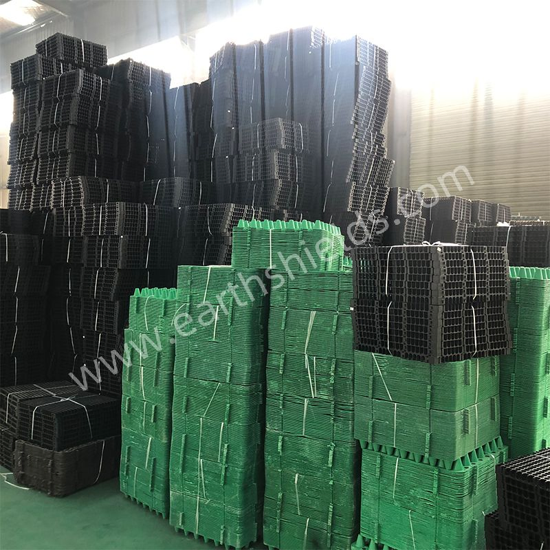 Factory Price HDPE Waterproof Roof Garden Green Dimple Drainage Board