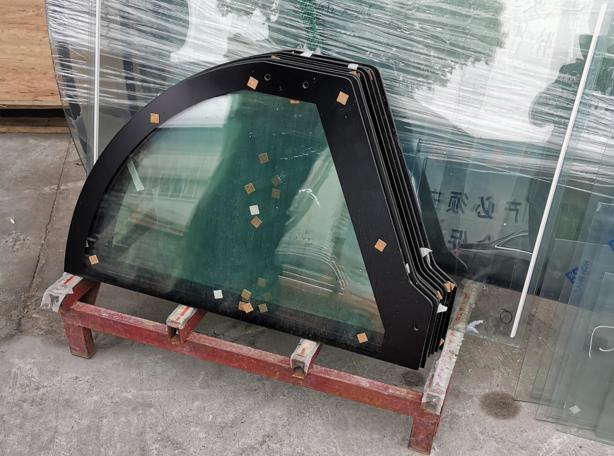 High Quality Tempered Color Laquered Countertop Cake Showcase Glass