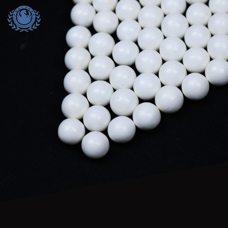 Алюминиевые керамические шары Al2O3 для шаровых мельниц
