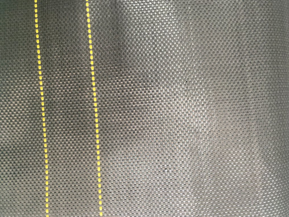 130g-600g Ground Cover Geotextile PP Woven Fabric Weed Control UV Protection
