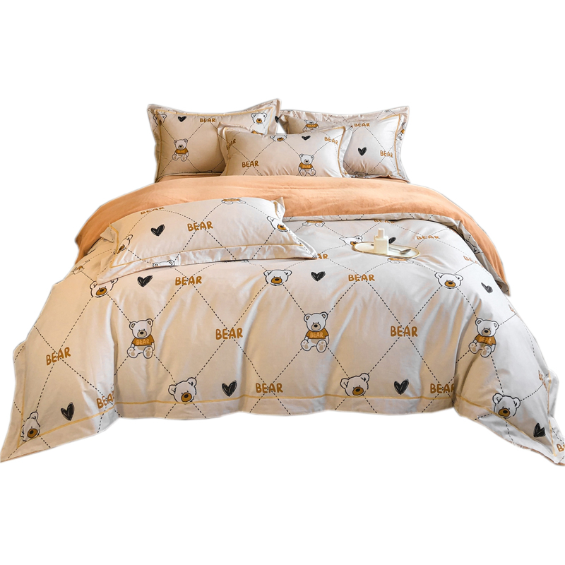 Bear Printed Bedding 4 PCS Reversible Bed Cover Cotton Polyester Bedding Set