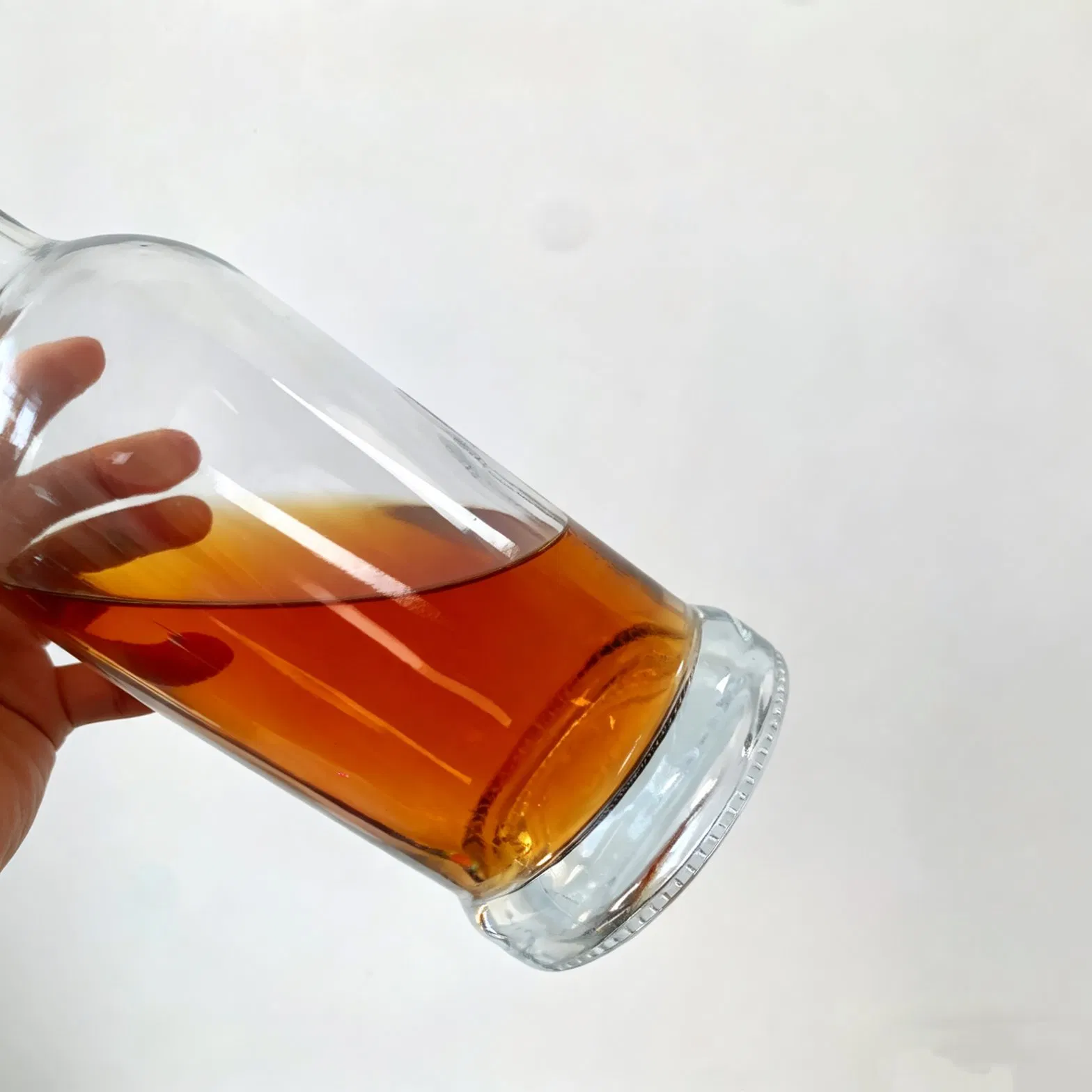 Стеклянная бутылка для виски 700 мл с логотипом