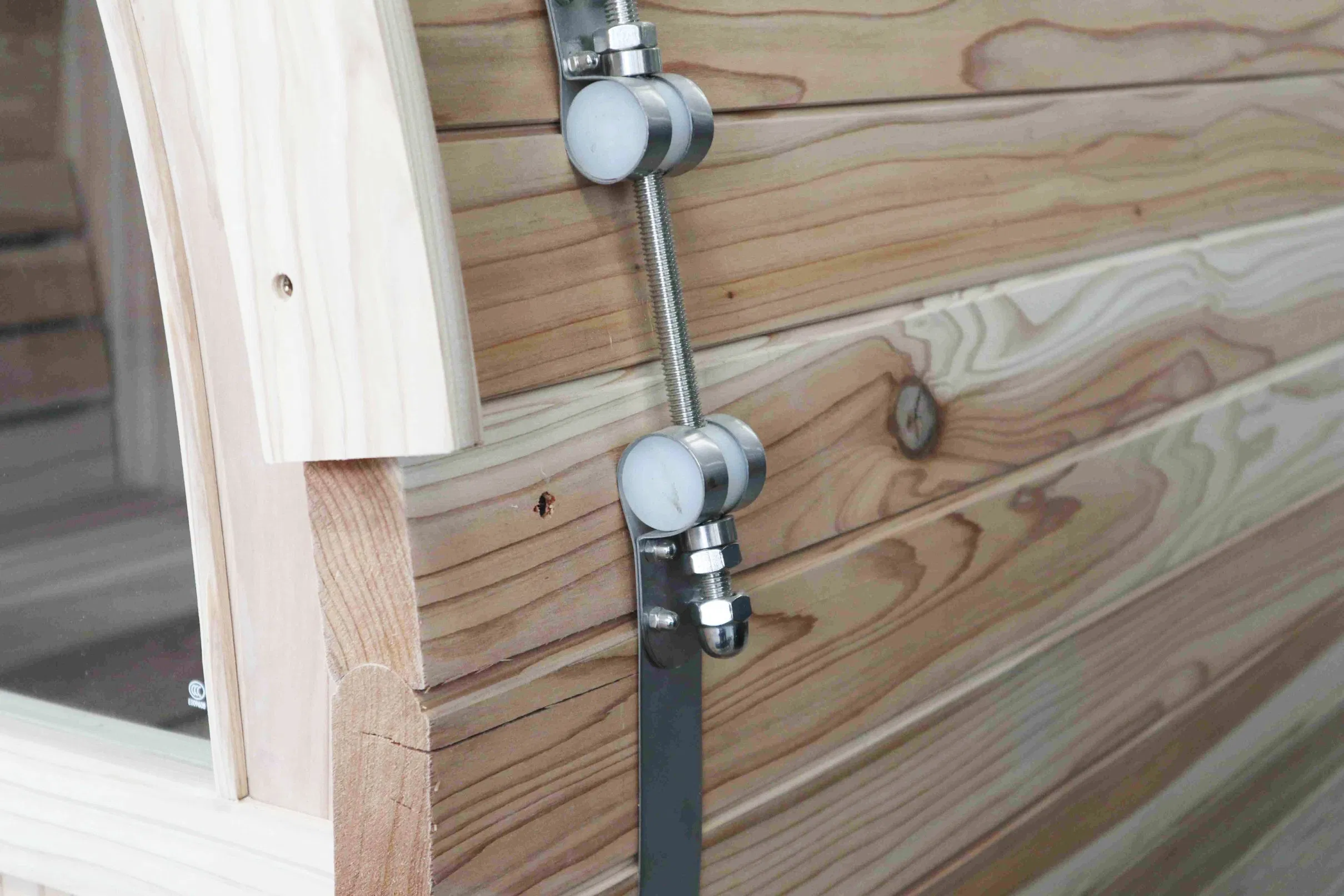 Barrel Outdoor Sauna 4.5 Kw Power Hemlock Solid Wood for Health and Relaxation-for Villas