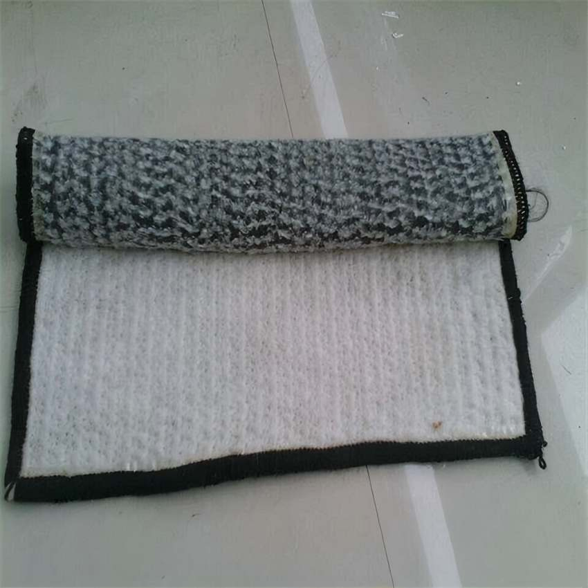 Needle Puch Geosynthetic Material Bentonite Coated Geotextile Mat Waterproof Blanket Geosynthetic Clay Liner Gcl