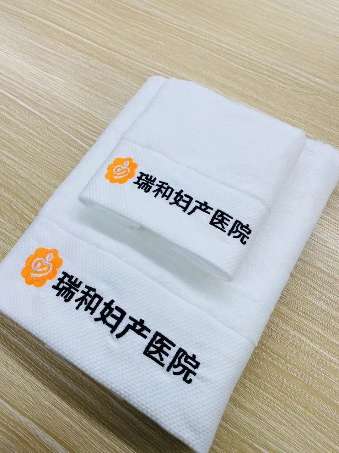 100% Cotton Towels for Hotel Usage or SPA with Custom Logo