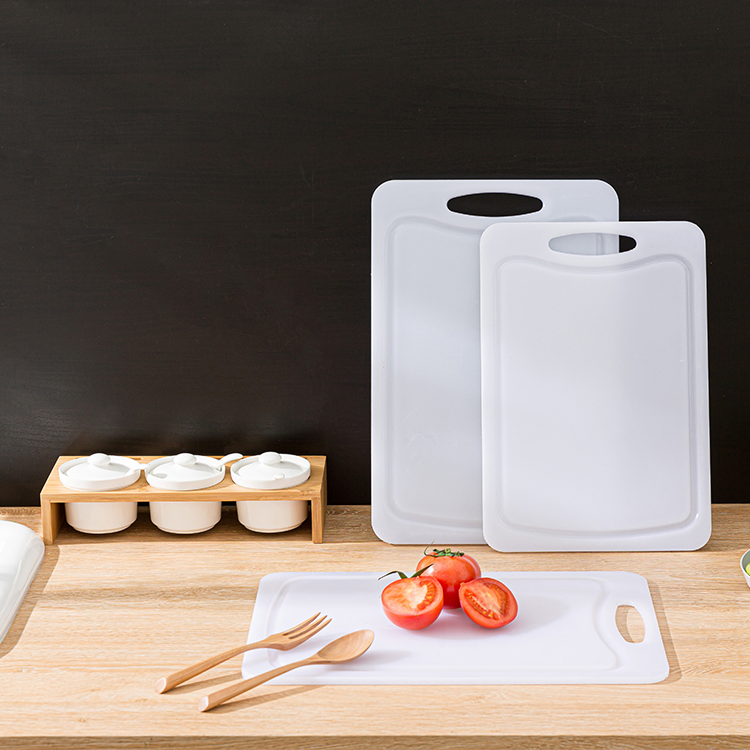 Пластиковая разделочная доска для овощей и фруктов