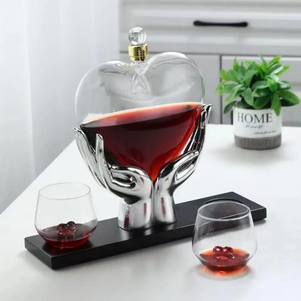 Whiskey Decanter Set 600ml Liquor Decanter with 2 Glasses and Base Tray