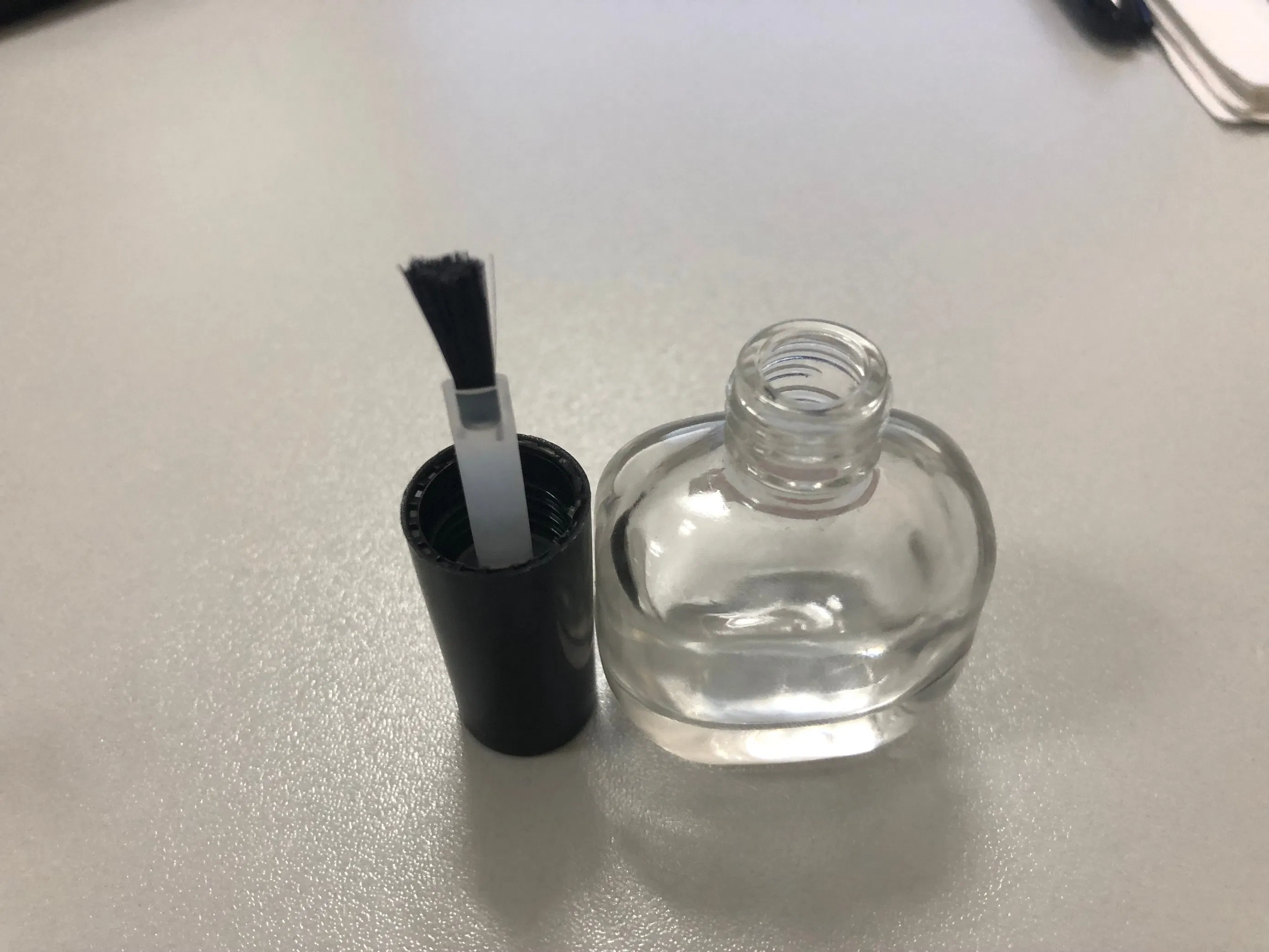 Empty Clear Nail Oil Bottle with Caps and Brushes