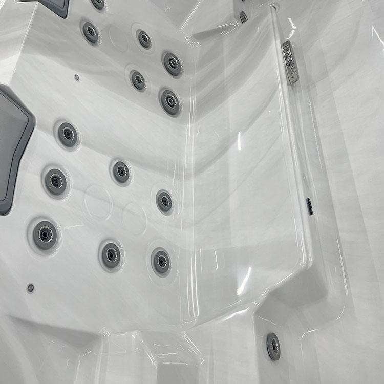 SPA-бассейн для улицы LotushSPA, 4+ персоны