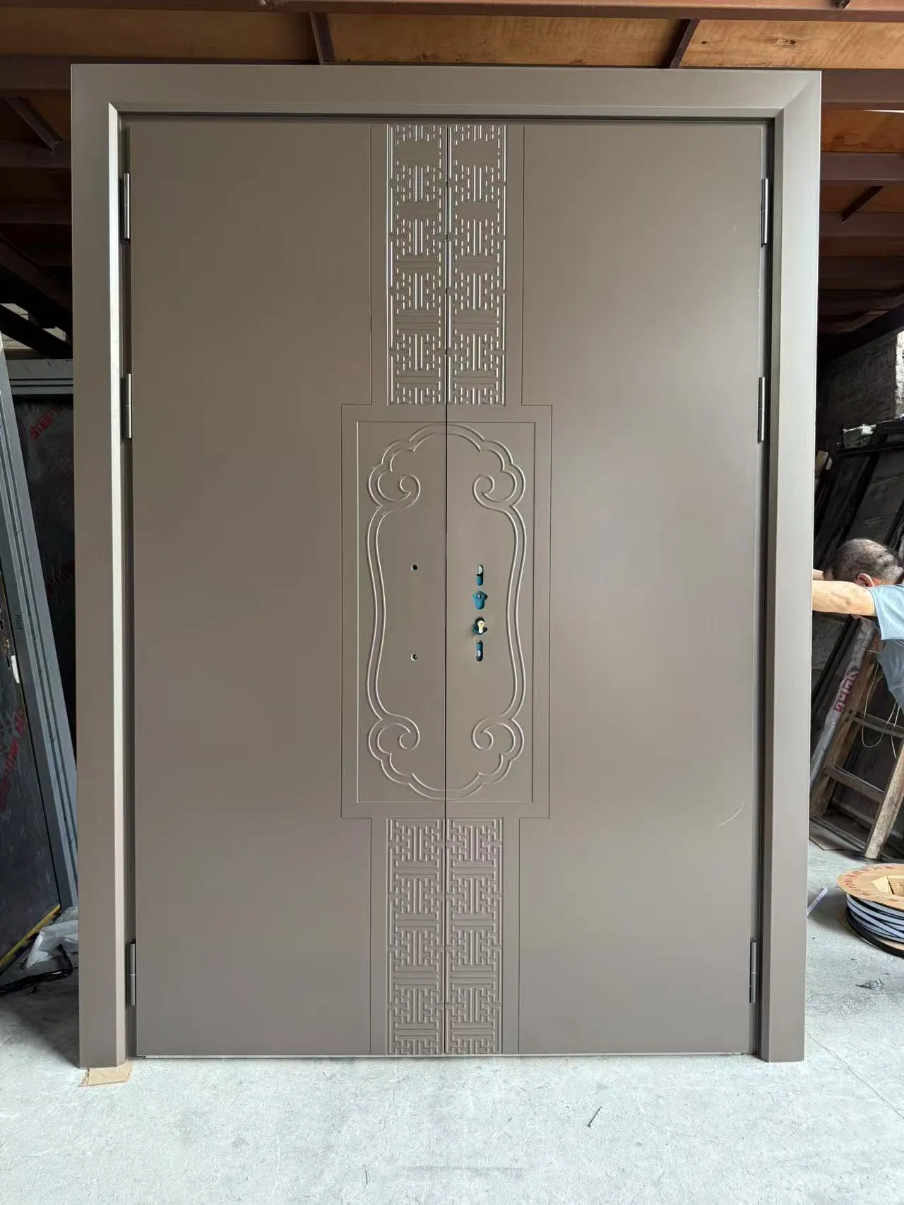 Premium Elegant Aluminum Entry Door for Modern Homes