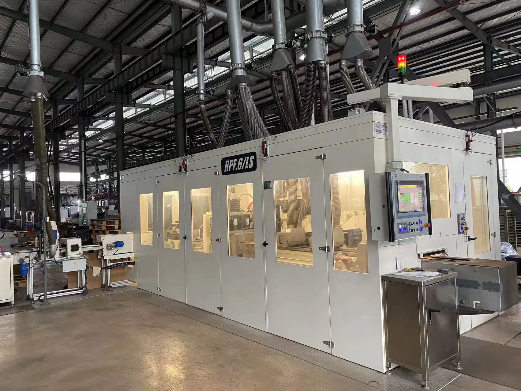 Chamfering Diamond Wheel in Grinder