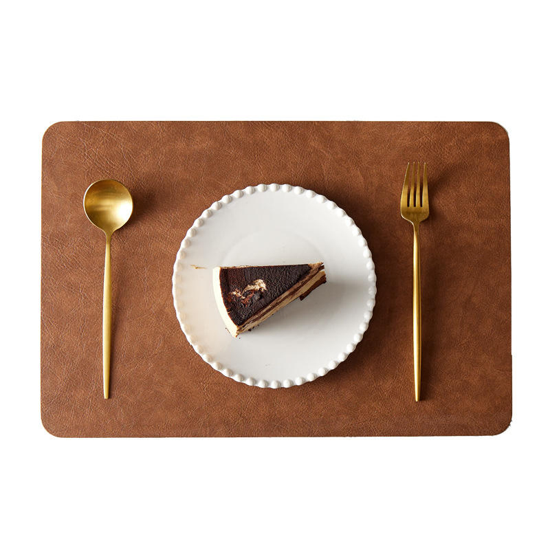 Stylish Two-Tone Heat Resistant Dining Table Mat Set