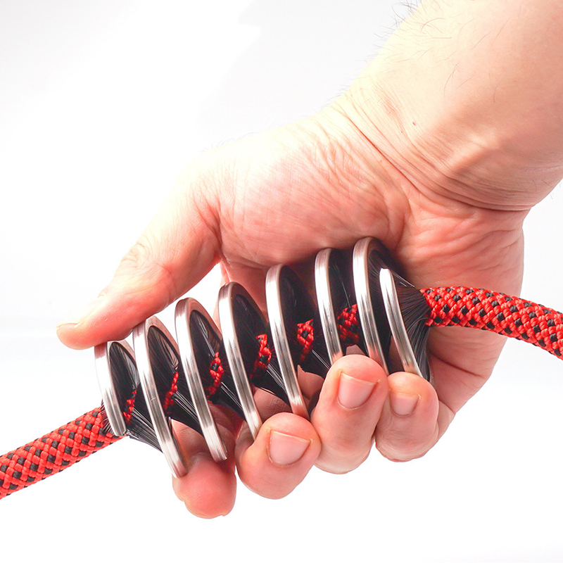 Climbing Rope Cleaning Brush 8-13mm Stainless Steel Nylon Rope Cord Brush for Rock Climbing