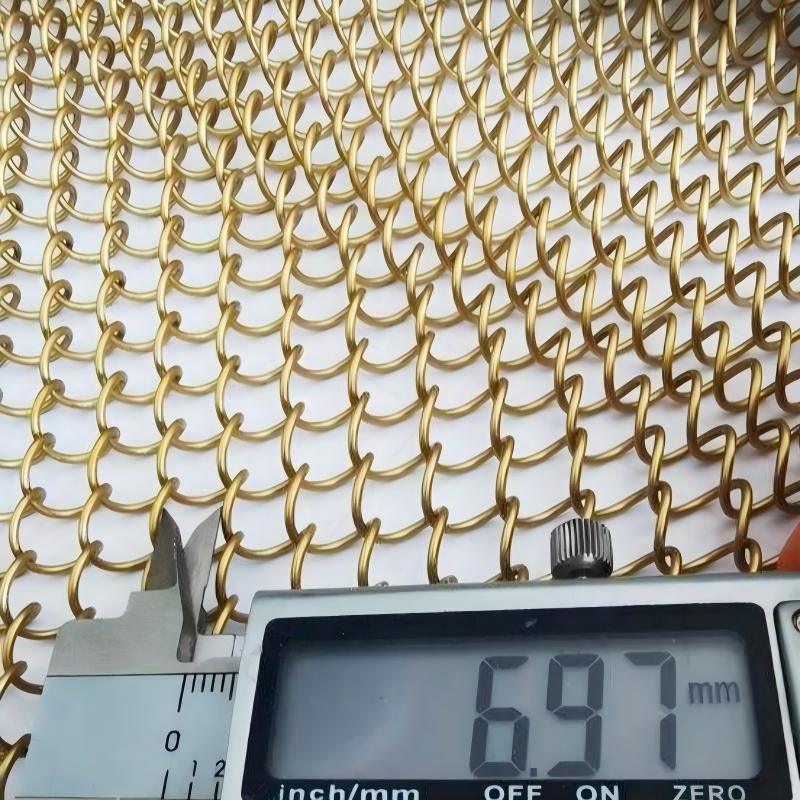 Golden Metal Mesh Curtain with Fluorocarbon Coating for Luxury Hotel Lobby Wall Cladding & Ceiling Decoration