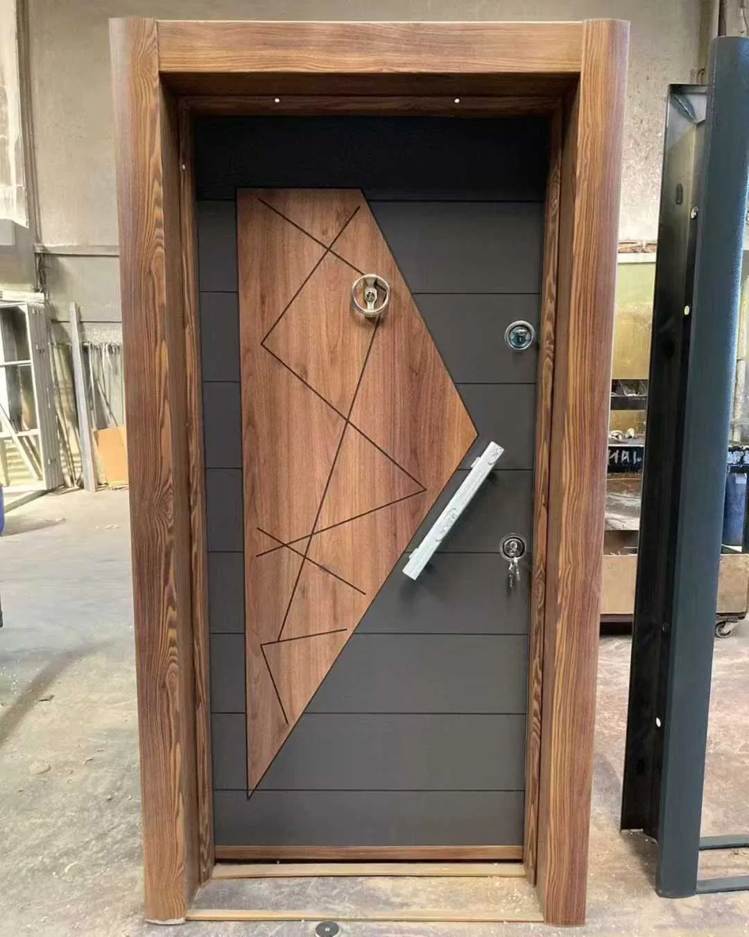 Металлическая входная дверь Win-Star, сталь, WPC