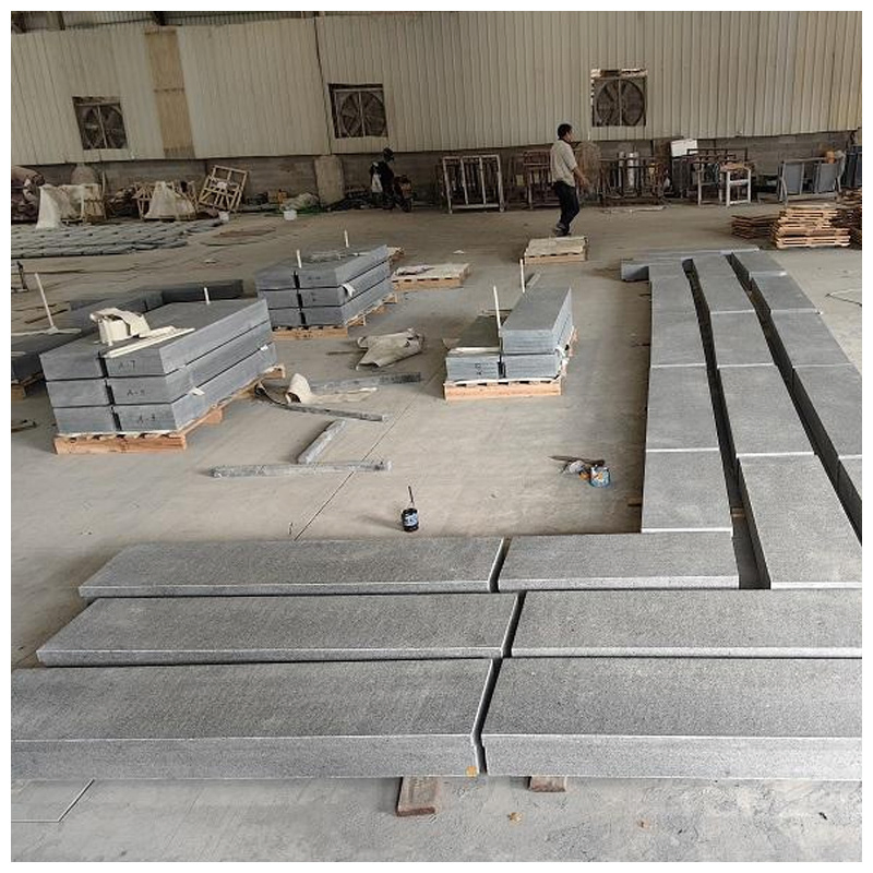 Cambodia G654 Grey Granite Flamed Curbstone