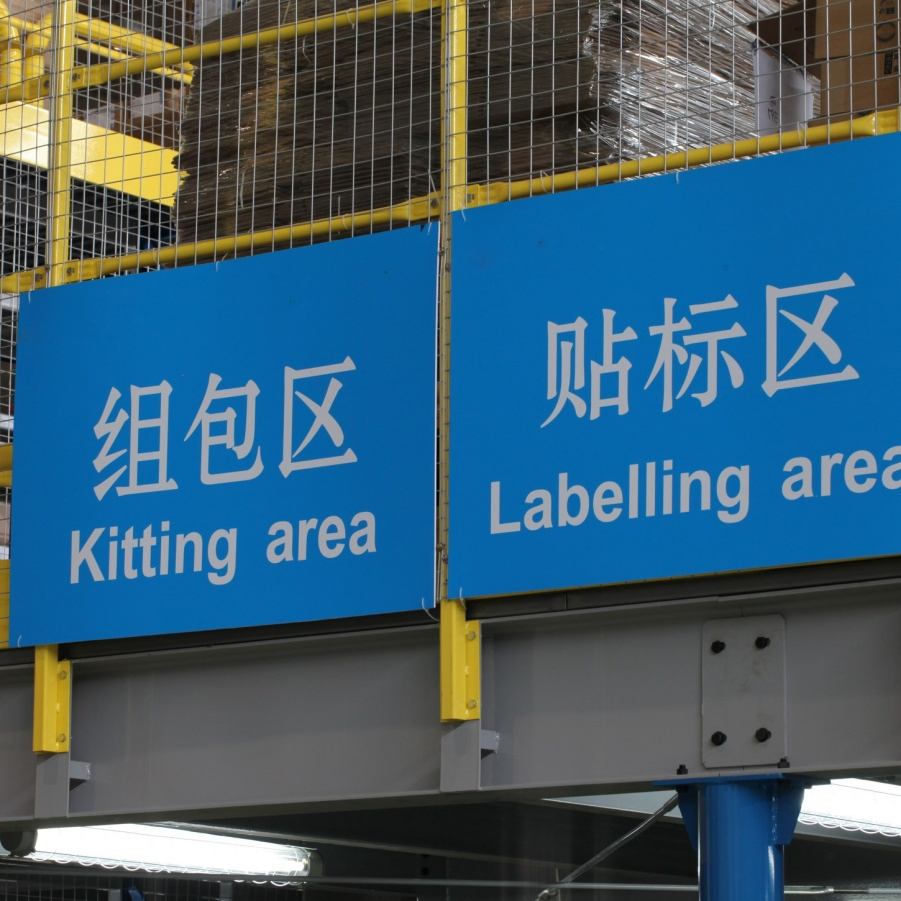 Precision-Engineered Customized Maximized Vertical Space Utilization Lightweight Warehouse Storage Rack