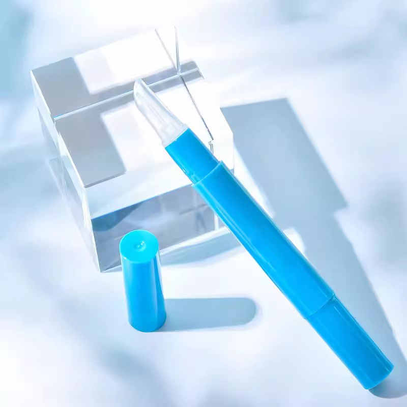 OEM Blue Lipstick Raincoat Transparent Moisture Do Not Stick to Cup Lip Gloss