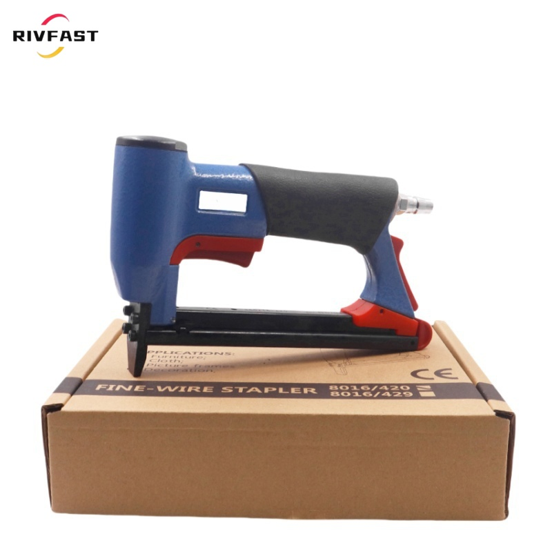 Upholstery Stapler 21 Gauge 1/2-Inch Crown Length Pneumatic Fine Wire Stapler with Safety