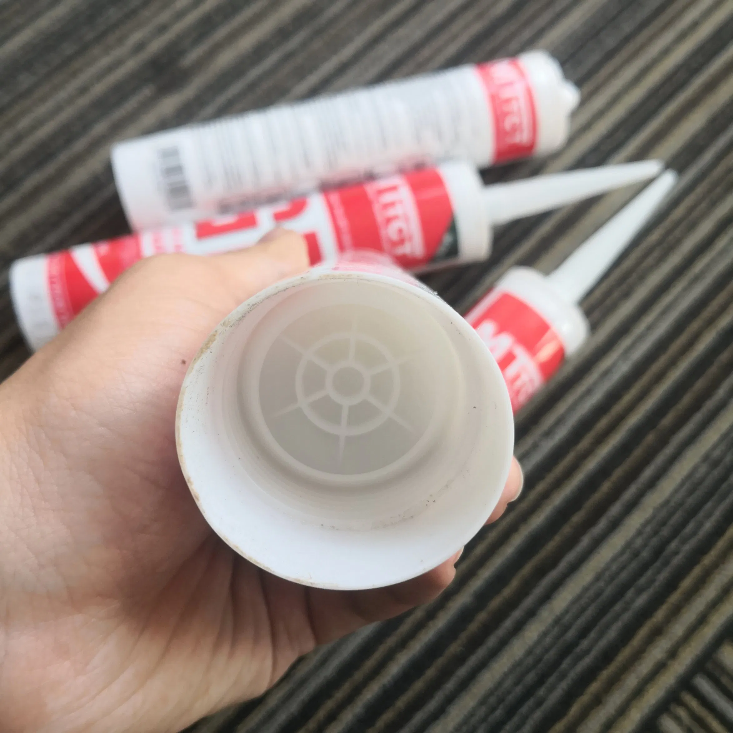 Building Materials Weatherproof Roof Caulking Rubber Neutal Sealent Silicone for Window Installation