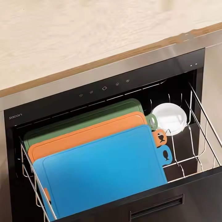 Гибкая силиконовая разделочная доска для детского питания