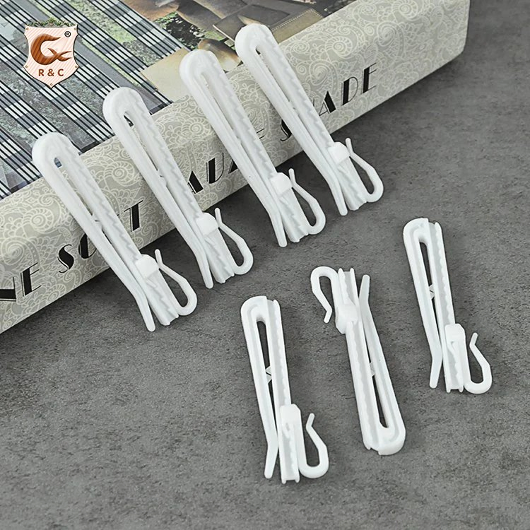 Factory Supply Plastic Adjustable Curtain Hook Smoothly White Curtain Hooks