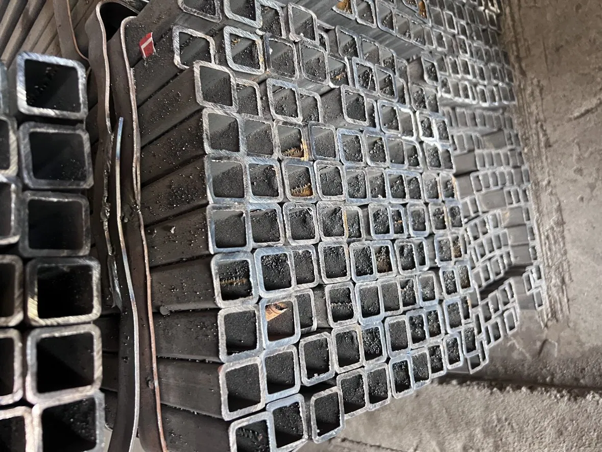 Hot Rolled Seamless Square Steel Pipe ASTM A270 A554 SS304 316L 316 Round Square Grooved Seamless/Welded Carbon Steel Pipe