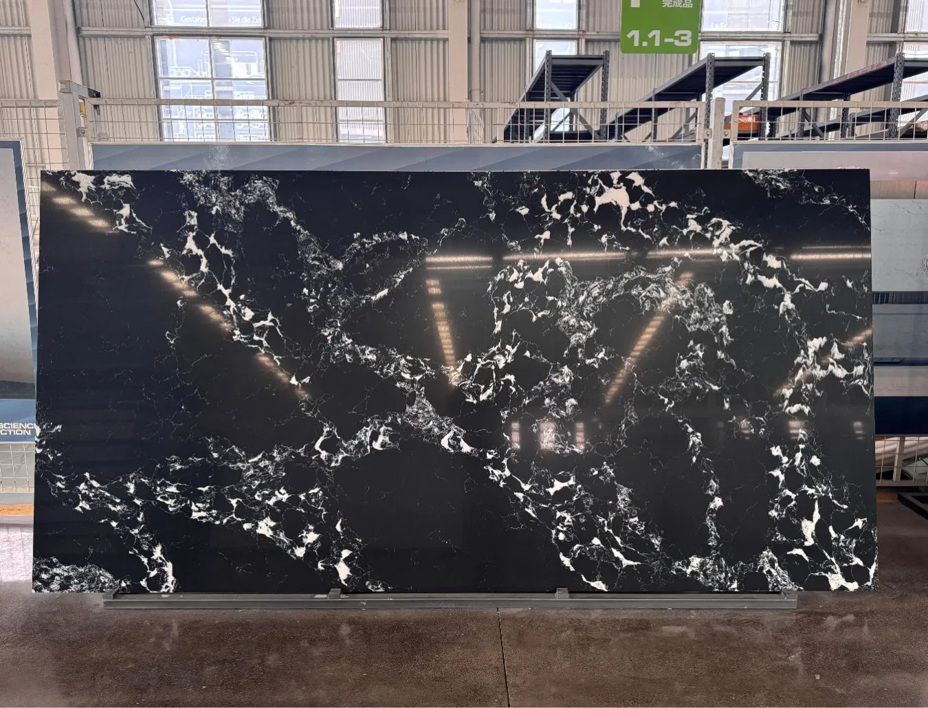 Top Selling Horizon Black Calacatta Gold Quartz Stone Beautiful Marble Worktop Surface