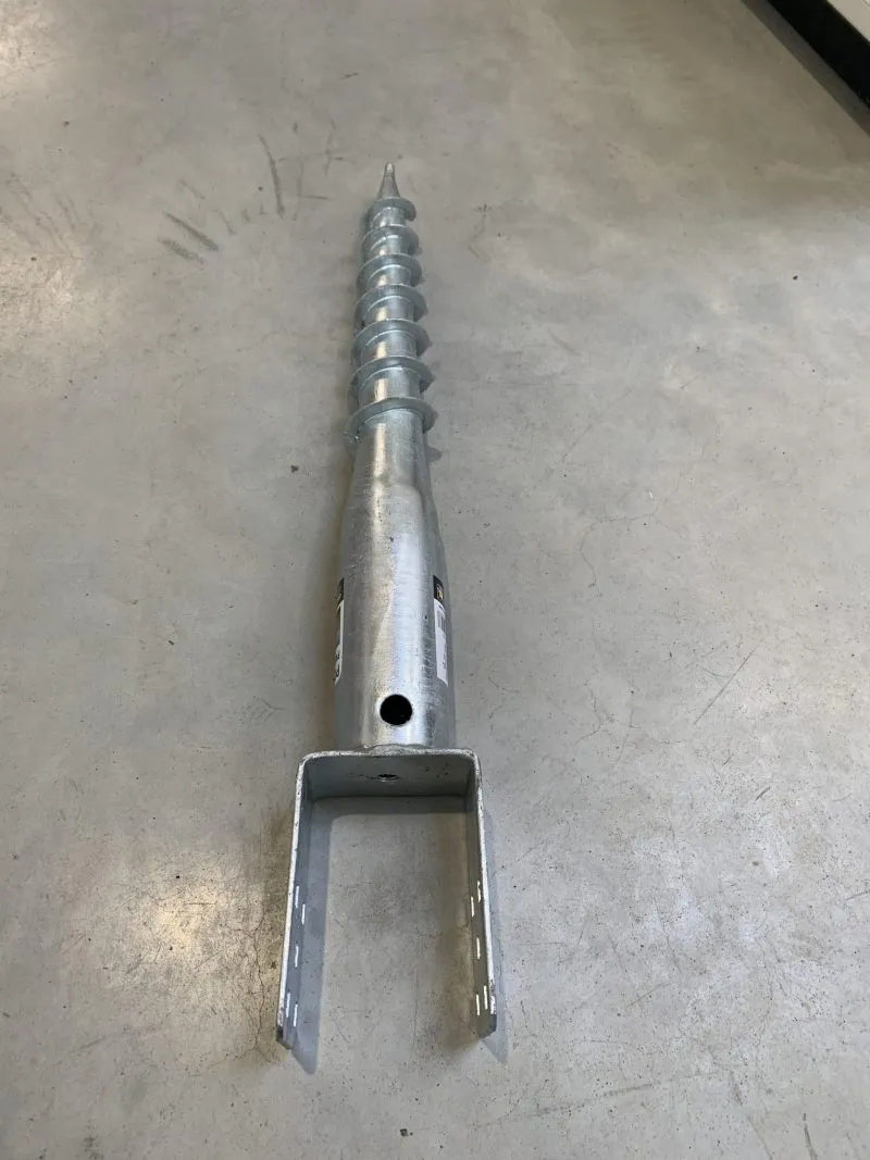 Винтовой анкер No Dig с U-скобой для деревянных домов