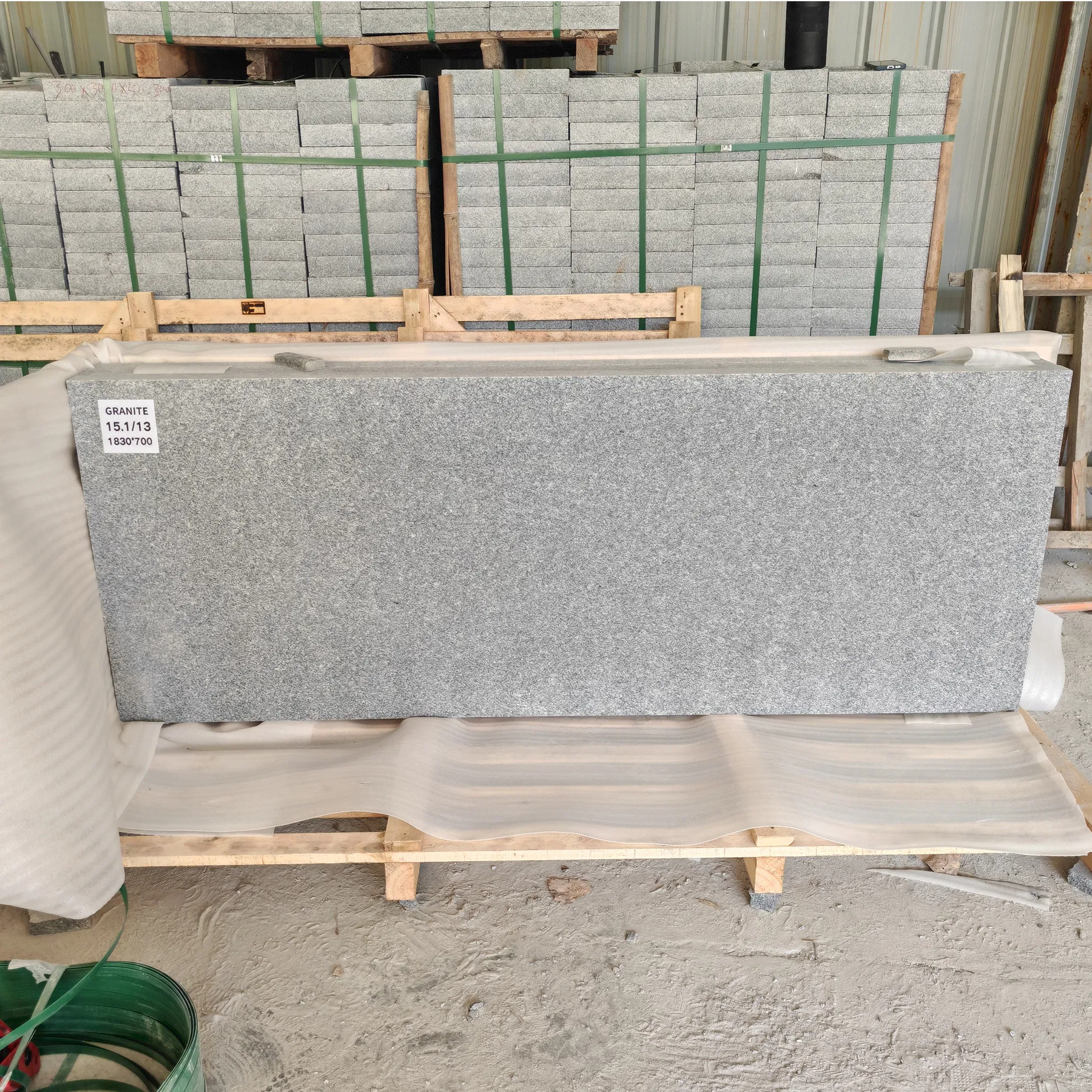 G633 Grey Granite Floor and Wall Tile for Sophisticated Kitchen Designs