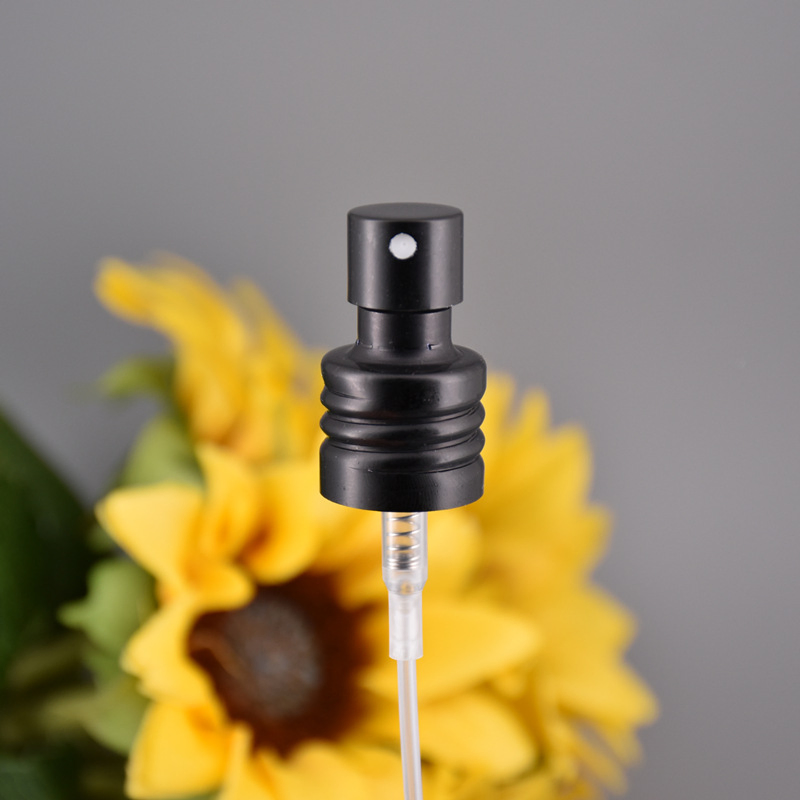 Wholesale Cheap Atomizer Misting Perfume Bottles 18mm 20mm Sprayer Pump