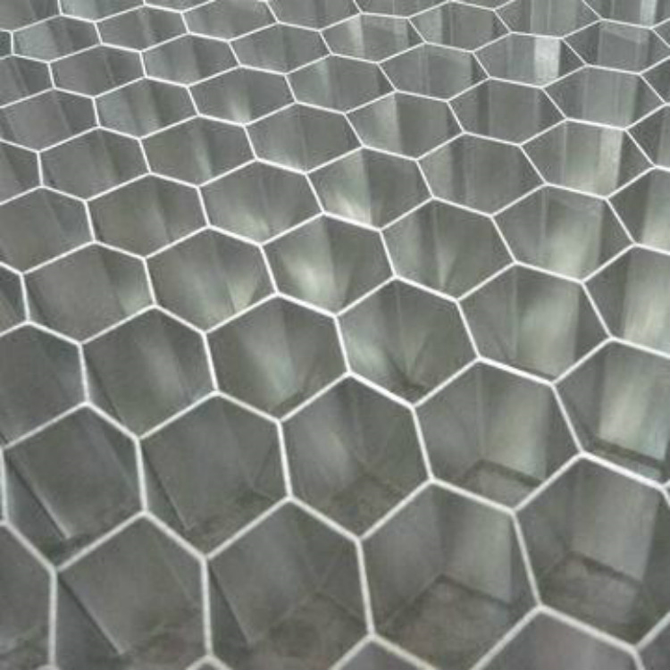 Good Easy Processing External Wall Cladding 10mm Aluminum Honeycomb Composite Core for Sandwich Panel