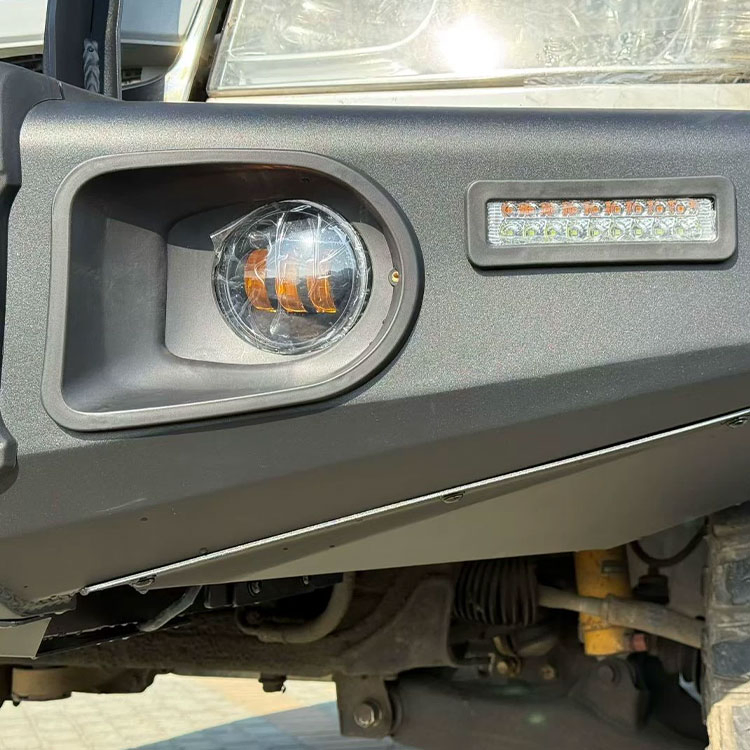 Стальной силовой бампер для Toyota Land Cruiser LC100, LC120, LC76