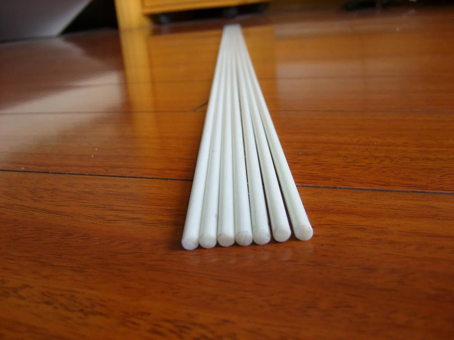 Round 4mm White FRP Roman Shade Ribs, Glass Fiber Roman Shade Ribs