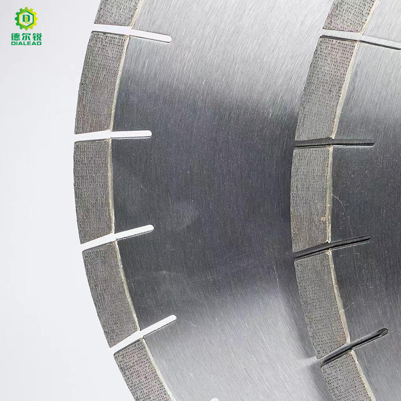 Алмазный сегмент Arix для стенорезных пил