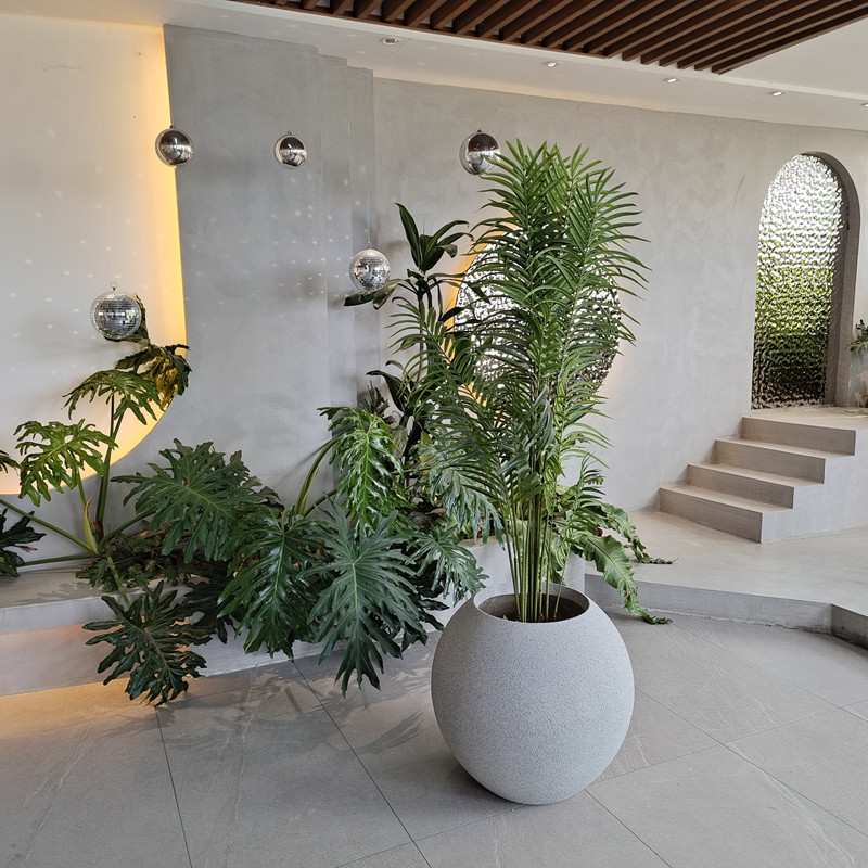 Ваза для цветов легкая