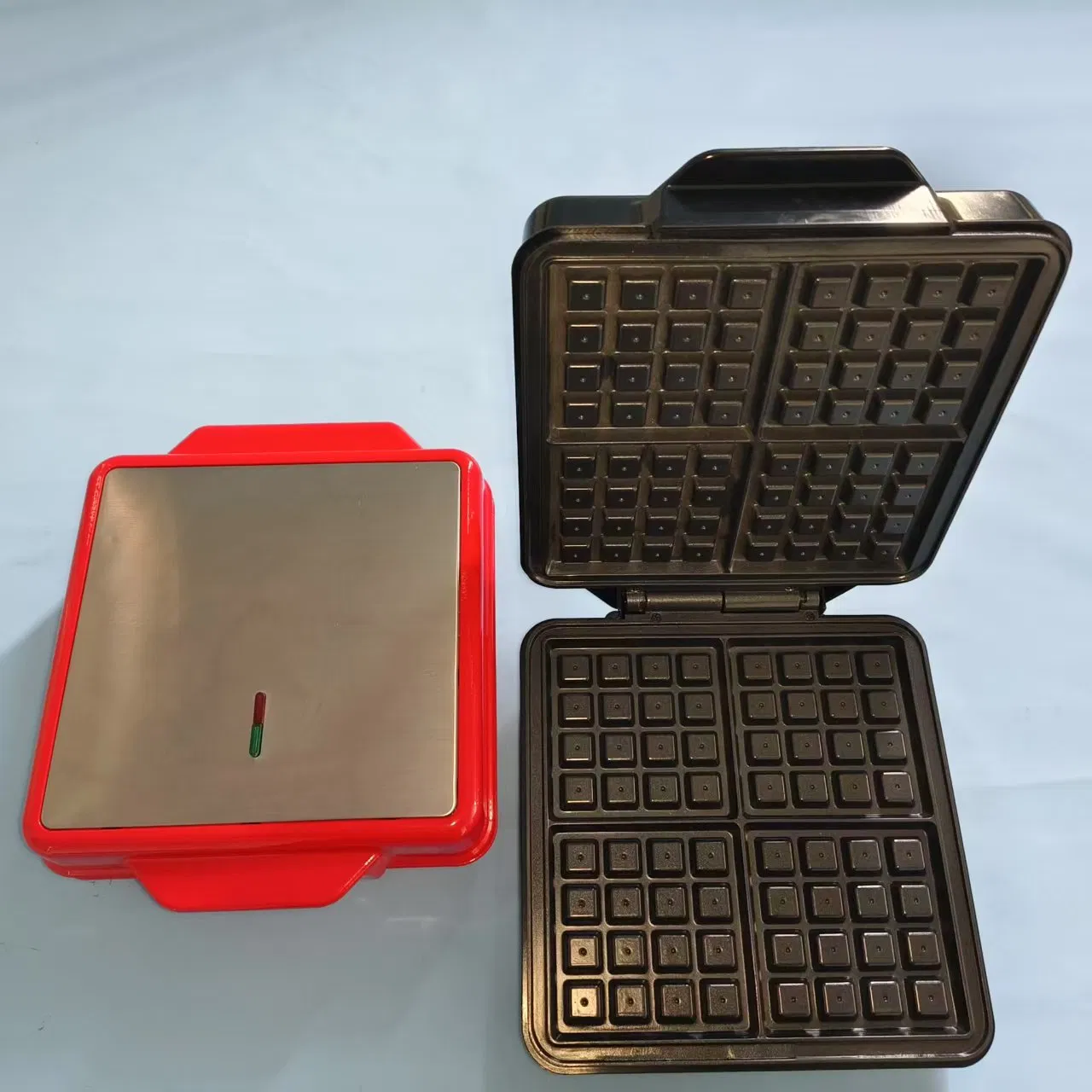 Chinese Manufacturer Durable and Compact Waffle Makers for Outdoor Adventures