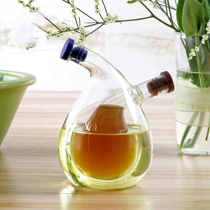 Handmade Heat Resistant Borosilicate Dual Glass Oil Vinegar Bottle with Wooden and Silicone Cork for Kitchen