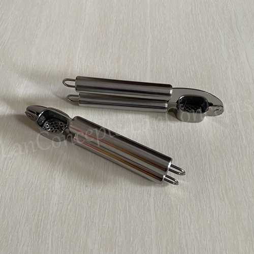 Manual Stainless Steel Garlic Presser Kitchen Tool