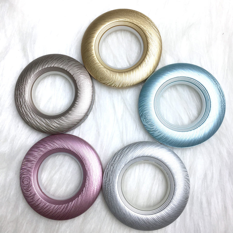 New Design 80 mm Plastic Eyelet Shower Rod Hook Hanging Clip Accessory Wholesale Pole Double Curtain Ring