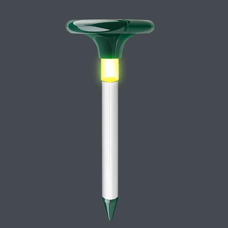 Serpent Stopper Rechargeable Garden Tool Snake Repeller with Eco-Friendly LED Light