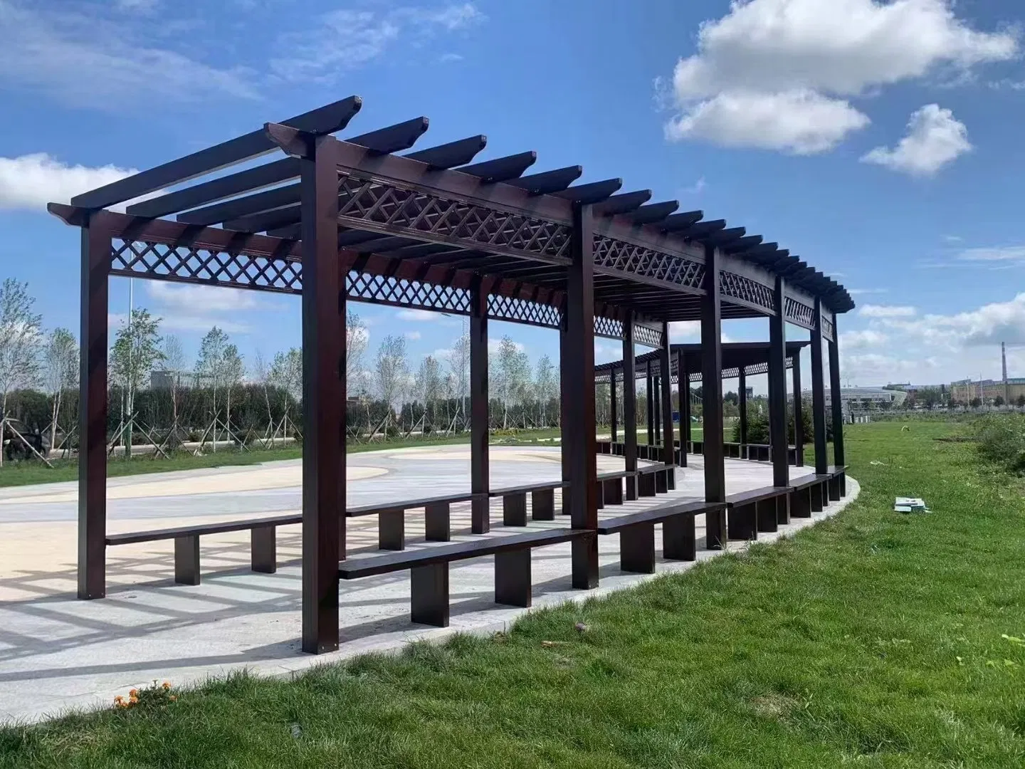 Motorized Extendable Retractable Tempered Glass Sunroom for Villas