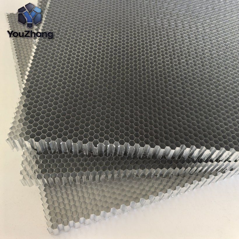 Small Cell Size Aluminum Honeycomb Core for Lights and Air Guide