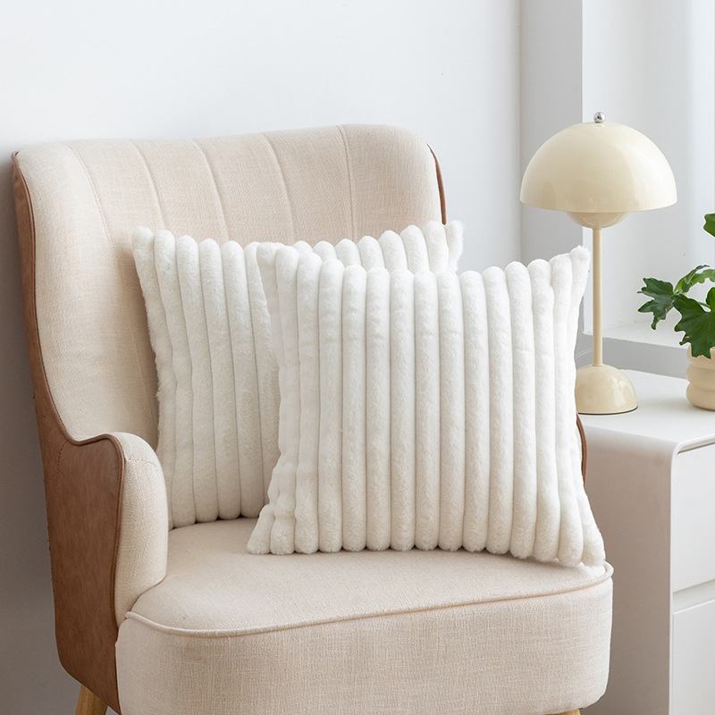 Manufactory Custom Super Soft Faux Fur Cushion Cover Shaggy Square Home Decor Strip Faux Fur Throw Pillow Cover for Living Room