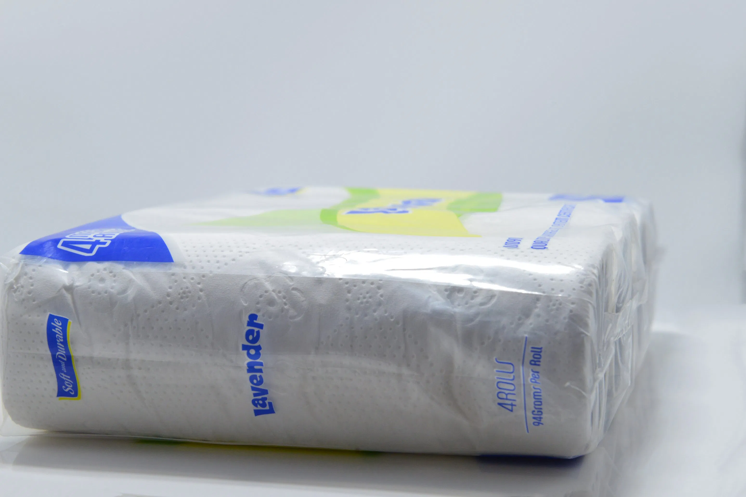 Soft Durable 2 Ply Four Rolls Customized Embossed Kitchen Paper