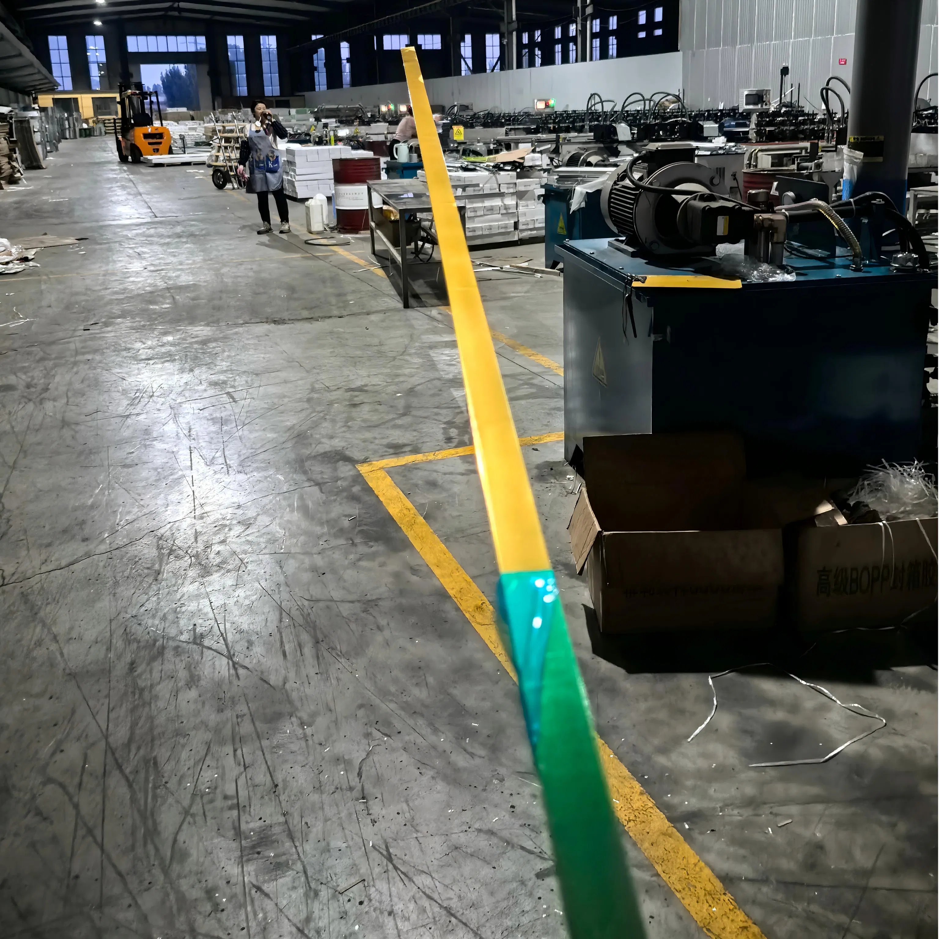 Durable White Suspended T-Grids Junding Trademark Specification #32 Included