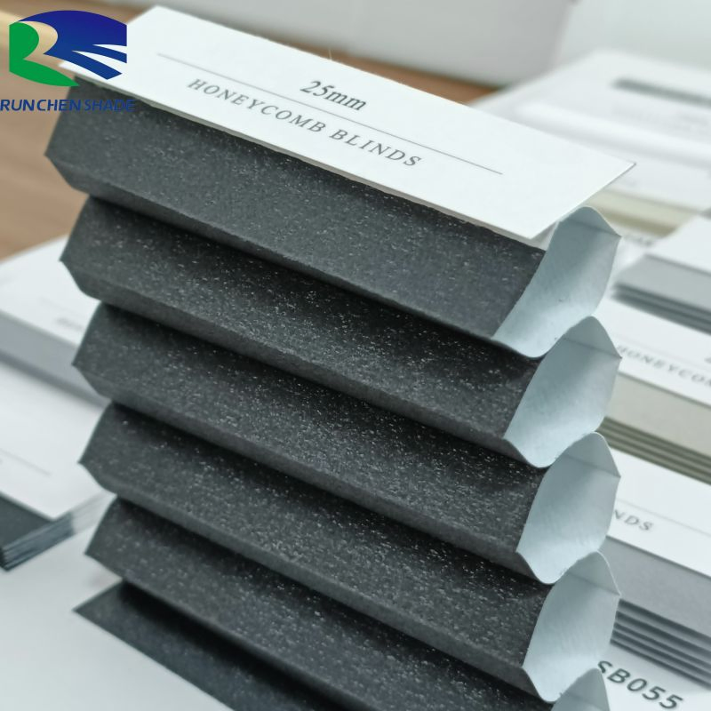 Factory Custom Wholesale Non Woven Blackout Honeycomb Curtain Fabric Celleular Shade Blinds Fabric