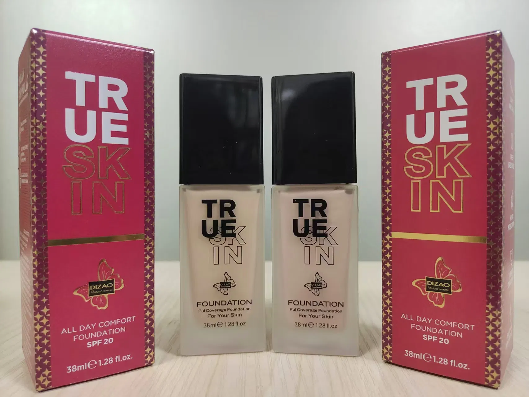 True Skin All Day Comfort Foundation SPF 20