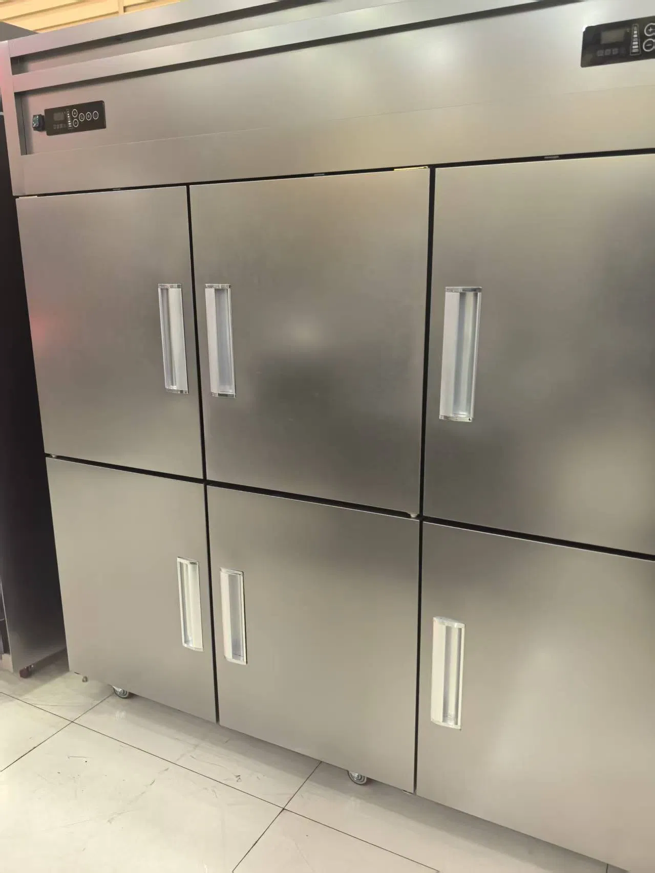 30-Tray Refrigerator Top-Mounted Blast Freezer 1250L 9500W High Capacity Industrial Freezer